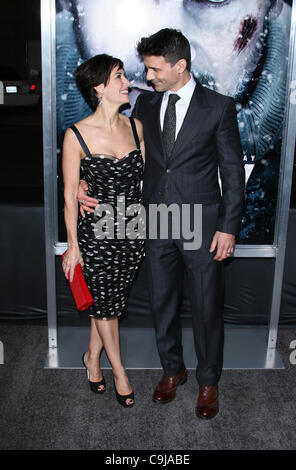 WENDY MONIZ & FRANK GRILLO il grigio. PREMIERE MONDIALE DOWNTOWN LOS ANGELES CALIFORNIA USA 11 Gennaio 2012 Foto Stock