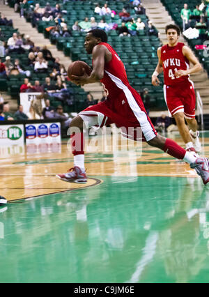 Gen 12, 2012 - Denton, Texas, Stati Uniti d'America - Western Kentucky Hilltoppers guard Kahlil McDonald (3) in azione durante il gioco tra la Western Kentucky Hilltoppers e le università del Nord Texas significa verde a nord Texas Coliseum,Super Pit, in Denton, Texas. UNT sconfitto W Foto Stock