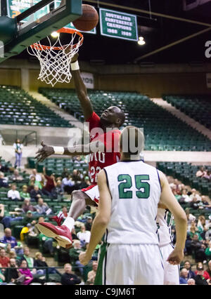 Gen 12, 2012 - Denton, Texas, Stati Uniti d'America - Western Kentucky Hilltoppers avanti/center Teeng Akol (22) in azione durante il gioco tra la Western Kentucky Hilltoppers e le università del Nord Texas significa verde a nord Texas Coliseum,Super Pit, in Denton, Texas. UNT defea Foto Stock