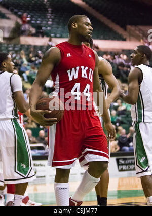 Gen 12, 2012 - Denton, Texas, Stati Uniti d'America - Western Kentucky Hilltoppers avanti George Fant (44) in azione durante il gioco tra la Western Kentucky Hilltoppers e le università del Nord Texas significa verde a nord Texas Coliseum,Super Pit, in Denton, Texas. UNT sconfitti noi Foto Stock