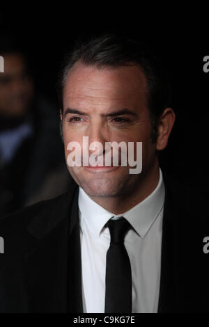 Londra, UK, 19/01/2012 Jean Dujardin arriva per il London Film Critics Circle Awards tenutosi presso il BFI a Londra. (Credito immagine: premere2000/Alamy Live News ) Foto Stock