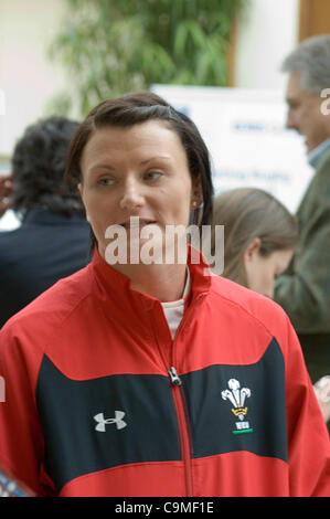 Rachel Taylor del Galles al lancio ufficiale del RBS Sei Nazioni di rugby a Hurlingham Club di Londra. Foto Stock