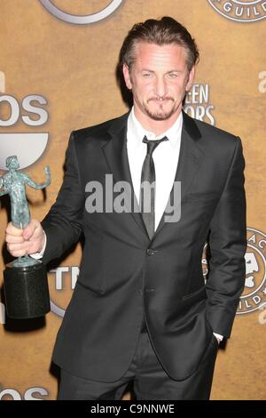 Jan 25, 2009 - Los Angeles, California, Stati Uniti d'America - attore Sean Penn al Screen Actors Guild Awards - Press Room presso lo Shrine Auditorium di Los Angeles. (Credito Immagine: Â© Paul Fenton/ZUMA Press) Foto Stock