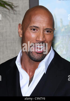 DWAYNE Johnson alias The Rock viaggio 2 l'isola misteriosa. LOS ANGELES PREMIERE HOLLYWOOD Los Angeles California USA 02 feb. Foto Stock