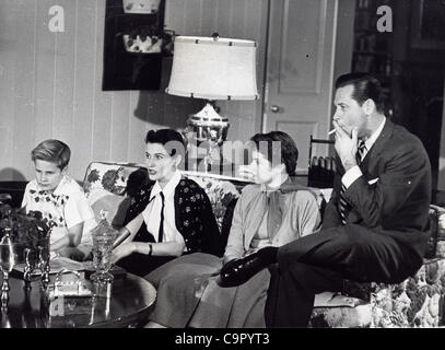 WILLIAM HOLDEN con la moglie Brenda Marshall , bambini Virginia Holden e Bill.(Immagine di credito: Â© Larry Barbier/Globe foto/ZUMAPRESS.com) Foto Stock