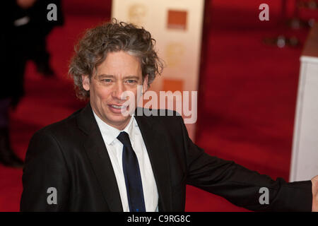 Londra, UK, 12/02/2012. Attore Dexter Fletcher, arriva sul tappeto rosso, a frequentare il 2012 BAFTAs Foto Stock