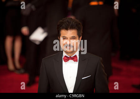 Londra, UK, 12/02/2012. Attore, Anil Kapoor, arriva a 2012 BAFTAs Foto Stock