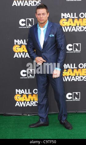 Il Miz presso gli arrivi per la seconda edizione di Cartoon Network Hall of Game Awards, Barker Hangar, Santa Monica, CA il 18 febbraio 2012. Foto di: Elizabeth Goodenough/Everett Collection Foto Stock