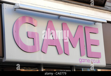 Rivenditore di gioco video gioco di società SCARBOROUGH HIGH STREET SCARBOROUGH INGHILTERRA 12 Marzo 2012 Foto Stock