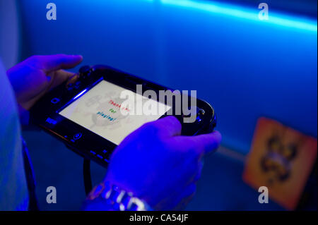 La Nintendo WiiU tablet controller display riprogettazione all'E3, Electronic Entertainment Expo 2012. Foto Stock