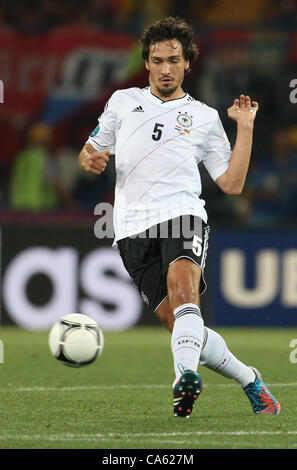 13.06.2012 Ucraina, Kharkiv. Team nazionale tedesco giocatore Mats Hummels in fase di gruppo, il campionato europeo di calcio match tra squadre di Paesi Bassi e Germania. Foto Stock