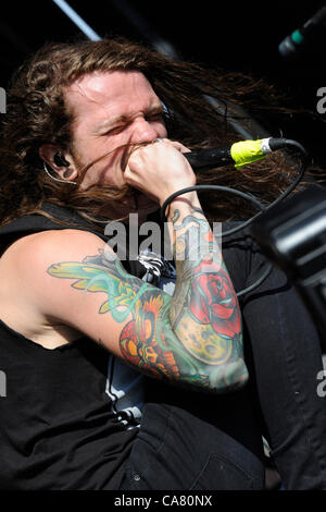 Giugno 23, 2012 - Pomona, California, Stati Uniti d'America - musicista-LEVI BENTON, lead vocals americano per la banda metallica da Troy, Ohio, effettuando al Van's Warped Tour 2012, Pomona Fairground, Pomona, California, Stati Uniti d'America, 22 giugno 2012..Credit immagine cr Scott Mitchell/ZUMA premere (credito Immagine: © Scott Mitchell/ZUMAPRESS.com) Foto Stock