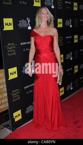 Giugno 23, 2012 - Los Angeles, California, Stati Uniti - Sharon caso assiste il trentanovesimo Giorno annuale Emmy Awards 2012 Il 23 giugno 2012 presso il Beverly Hilton Hotel,Beverly Hills,CA.USA.(Immagine di credito: Â© TLeopold/Globe foto/ZUMAPRESS.com) Foto Stock