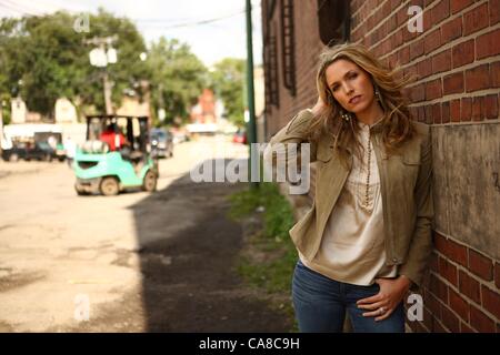 Liza Echeverría pone in Chicago, Settembre 30, 2008. Per i capelli e per la cosmesi by Danielle Dettore Foto Stock