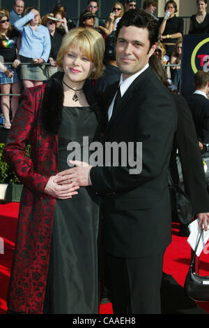 Mar 09, 2003; Los Angeles, CA, Stati Uniti d'America; attore Carlos Bernard e valutazione @ la nona edizione del Screen Actors Guild Awards che si è tenuto presso il Santuario Exposition Center di Los Angeles. Foto Stock