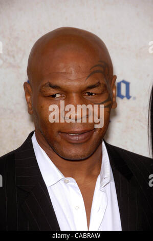 Giugno 05, 2010 - Hollywood, California, Stati Uniti - Mike Tyson durante Spike TV quarto Annual GUYS Choice awards, tenutasi presso Sony Studios, il 5 giugno 2010, nella città di Culver, California.. 2010.K65130MGE(Immagine di credito: Â© Michael Germana Globo/foto/ZUMApress.com) Foto Stock