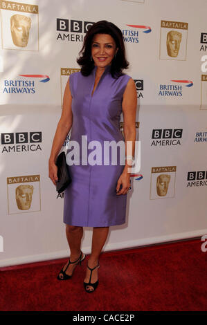 Agosto 28, 2010 - Los Angeles, California, Stati Uniti - SHOHREH AGHDASHLOO frequentando l'ottava edizione del premio BAFTA/ LA TV Tea Party tenuto presso la struttura Hyatt Regency Plaza Hotel di Los Angeles, la California il 28 agosto 2010. 2010.K66197lunga(Immagine di credito: Â© D. lunga/Globe foto/ZUMApress.com) Foto Stock