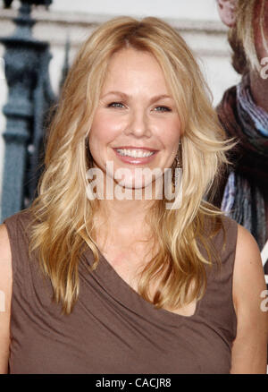 Il 10 agosto 2010 - New York New York, Stati Uniti - Attrice ANDREA ROTH assiste il New York premiere di " mangiare pregare l'amore" tenutasi presso il Teatro Ziegfeld. (Credito Immagine: © Nancy Kaszerman/ZUMApress.com) Foto Stock