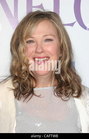 Feb 20, 2008; Hollywood, California, Stati Uniti d'America; attrice Catherine O'Hara al 'Penelope " Los Angeles Premiere detenute a tghe Directors Guild of America Teatro. Credito: Foto di Paul Fenton/ZUMA premere. (©) Copyright 2008 by Paolo Fenton Foto Stock