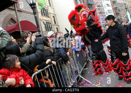 Anno Nuovo Cinese Parade lungo Mott St in Chinatown oggi il 10 febbraio, 2008. Foto Stock