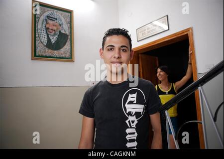 Feb 01, 2008 - Gerusalemme, Israele - famiglia cristiana nel villaggio palestinese di Beit Sahour. (Credito Immagine: © Ira Lippke/ZUMA Press) Foto Stock