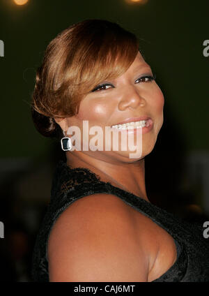 Jan 09, 2008 - Westwood, California, Stati Uniti d'America - attrice Queen Latifah che arrivano al 'Mannuncio denaro' Los Angeles tenutosi al Mann Village Theatre. (Credito Immagine: © Lisa O'Connor/ZUMA Press) Foto Stock