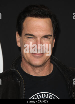 Gen. 10, 2011 - Hollywood, California, Stati Uniti - PATRICK WARBURTON arriva per la premiere del 'Hornet verde' Los Angeles Premiere al teatro cinese. (Credito Immagine: © Lisa O'Connor/ZUMAPRESS.com) Foto Stock