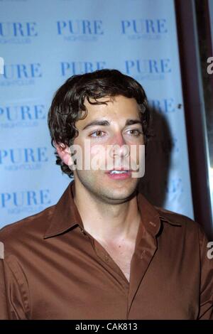 Sett. 24, 2007 - Hollywood, California, Stati Uniti - K54758EG.Il cast di NBC è di nuovo visualizza ''chuck'' ASSISTERE AD UNA PREMIERE PARTY al nightclub puro, Las Vegas, nanovolt 09-22-2007. - 2007.ZACHARY LEVI(Immagine di credito: Â© Ed Geller/Globe foto/ZUMAPRESS.com) Foto Stock