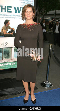 Set 18, 2007; Hollywood, California, Stati Uniti d'America; attrice Marcia Gay Harden a "In the Wild' Hollywood Premiere tenutosi presso il Teatro DGA, Hollywood. Credito: Foto di Paul Fenton/ZUMA premere. (©) Copyright 2007 by Paolo Fenton Foto Stock