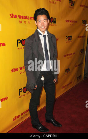 5 aprile 2012 - Los Angeles, California, Stati Uniti - Aaron Yoo frequentando il Los Angeles Premiere di 'Segli mi vuole" tenutosi presso la Laemmle Music Hall 3 di Beverly Hills, la California il 4/5/12. 2012(Immagine di credito: Â© D. lunga/Globe foto/ZUMAPRESS.com) Foto Stock