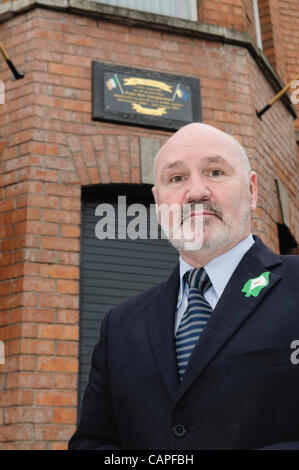 06/04/2012, Belfast, Irlanda del Nord. Alex Maskey MLA (Sinn Fein) parla alla prima commemorazione dell'insurrezione pasquale del 2012 Foto Stock