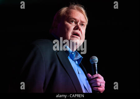 LINCOLN, CA - Aprile 7: Louie Anderson esegue al Thunder Valley Casino Resort a Lincoln, la California il 7 aprile 2012 Foto Stock