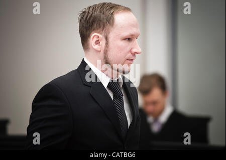 Oslo, Norvegia. 19/04/2012. Anders Behring Breivik in tribunale. Foto Stock