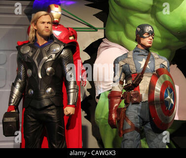 Aprile 26, 2012 - New York New York, Stati Uniti - Una vista della inaugurazione del Museo delle cere di Madame Tussauds di New York interactive Marvel Super Hero esperienza e nuove figure di cera di Captain America e Thor. (Credito Immagine: © Nancy Kaszerman/ZUMAPRESS.com) Foto Stock