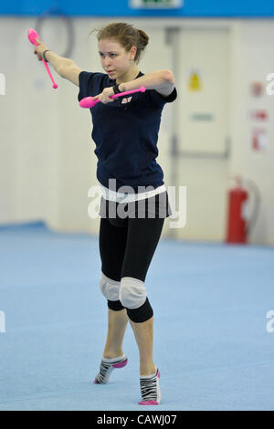 Media Day a Lilleshall NSC British ginnastica. Membri della squadra nella foto in anticipo dei Campionati Europei .Francesca Jones nella foto durante il corso di formazione al Lilleshall NSC Foto Stock