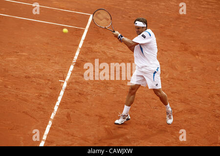 Aprile 24, 2012 - David FERRER (ESP) giocando nei quarti di finale contro Feliciano LOPEZ (ESP). Il match è stato vinto da David Ferrer 6-7, 7-6, 6-3 (credito Immagine: © Howard Sayer/ZUMAPRESS.com) Foto Stock
