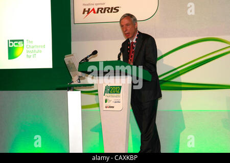 Earl Howe parlamentare di Sottosegretario di Stato presso il Dipartimento di salute Intervenendo il 3 Maggio presso la HC 2012 Foto Stock