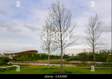 05.05.2012 Londra, Inghilterra. Una vista del Velodromo e Arena di basket come visto durante il week end finale delle Olimpiadi 2012 test events, parte della London prepara la serie, sul sito olimpico. Foto Stock