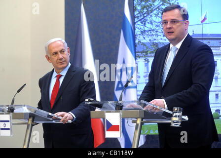 Primo ministro ceco e il suo omologo Izraelian durante la visita ufficiale a Praga, 17 maggio, Repubblica Ceca. (CTK foto/Vit Simanek) Foto Stock