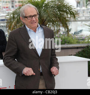 KEN LOACH ANGELO CONDIVIDI PHOTOCALL CANNES FILM FESTIVAL 2012 PALAIS DES FESTIVAL CANNES Francia 22 Maggio 2012 Foto Stock