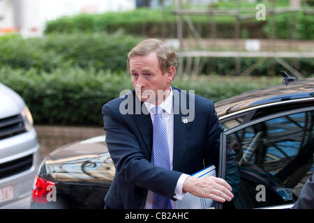 Consiglio europeo di Bruxelles, Belgio. 23.05.2012 Foto mostra Enda Kenny, il Taoiseach di Irlanda, arrivando alla cena informale dei Capi di Stato o di governo per le nazioni membro dell'UE, Bruxelles, Belgio. Foto Stock