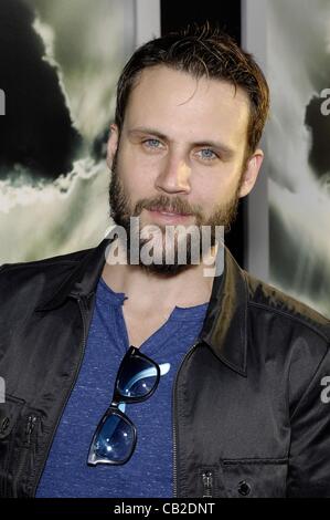 Alex Feldman presso gli arrivi PER CHERNOBYL DIARIES Premiere, Glossari Affini cupola al Arclight Hollywood, Los Angeles, CA Maggio 23, 2012. Foto Da: Michael Germana/Everett Collection Foto Stock