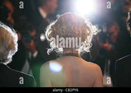 L'attrice Nicole Kidman fotografata dalla stampa fotografi all'Hemingway & Gellhorn screening di gala al sessantacinquesimo Festival del Cinema di Cannes Francia. Venerdì 25 Maggio 2012 a Cannes Film Festival, Francia. Foto Stock