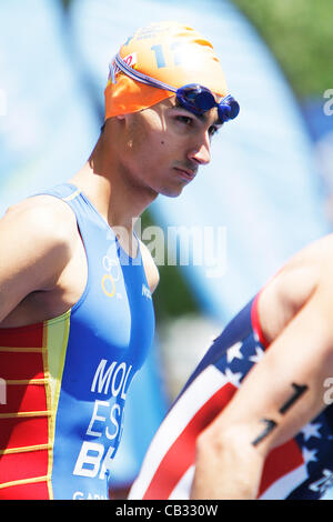 ITU Triathlon World Series MAdrid - Campeonato del mundo de triatlon ; gli uomini serie Elite Test - 27/05/2012 - Mario Mola dalla Spagna Foto Stock