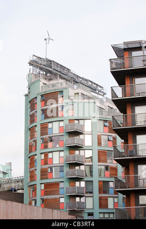 Il verde è un edificio a uso misto accanto allo sviluppo per la stazione ferroviaria di Oxford Road in Manchester. Esso contiene 32 appartamenti con tripl Foto Stock