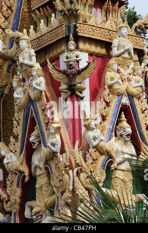 Wat Seekan tempio buddista a Bangkok, in Thailandia. Foto Stock