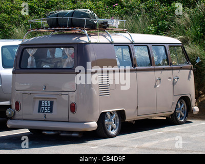 VW camper, Cornwall, Regno Unito Foto Stock