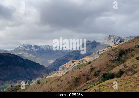 Grande Langdale nel distretto del lago, Cumbria, Inghilterra un paesaggio invernale dalla strada tra Red Bank e Elterwater Foto Stock