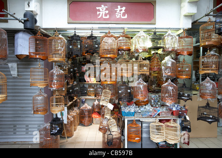 Volières per vendita a po yuen street bird garden Mong Kok distretto di Kowloon hong kong cina della RAS di Hong Kong Foto Stock