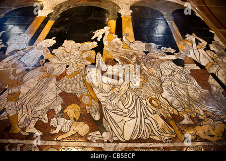 Parte della strage degli innocenti pannello (1481) di Matteo di Giovanni nella pavimentazione all'interno del Duomo di Siena (Duomo). Il marmo Foto Stock